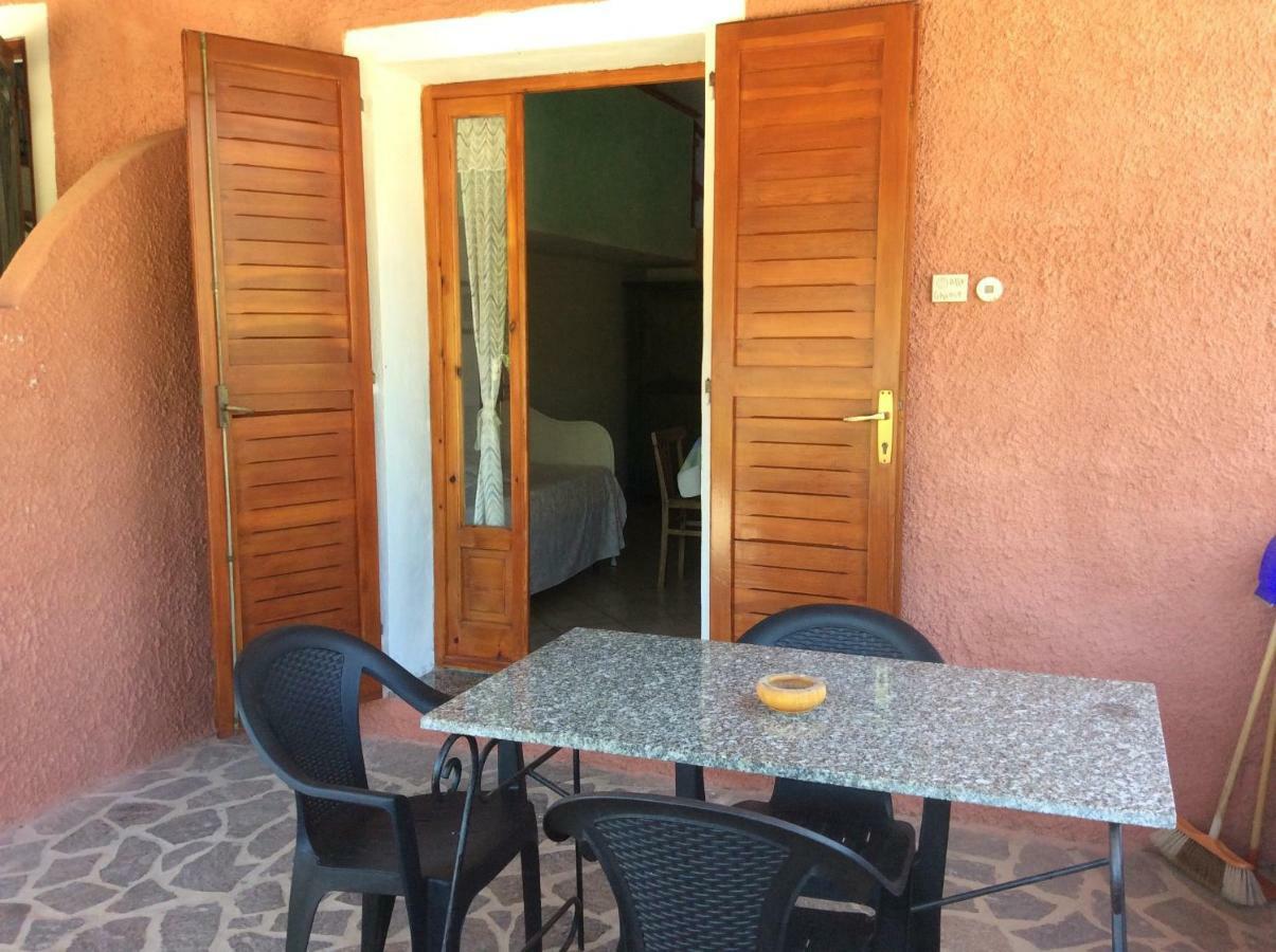 Residence Melograno Capoliveri  Bagian luar foto